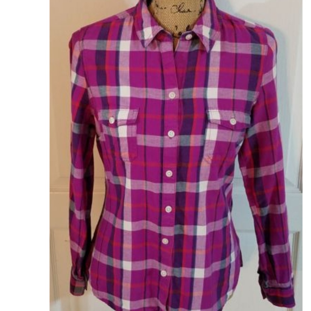 Old Navy  Plaid Button Down Shirt Size Small